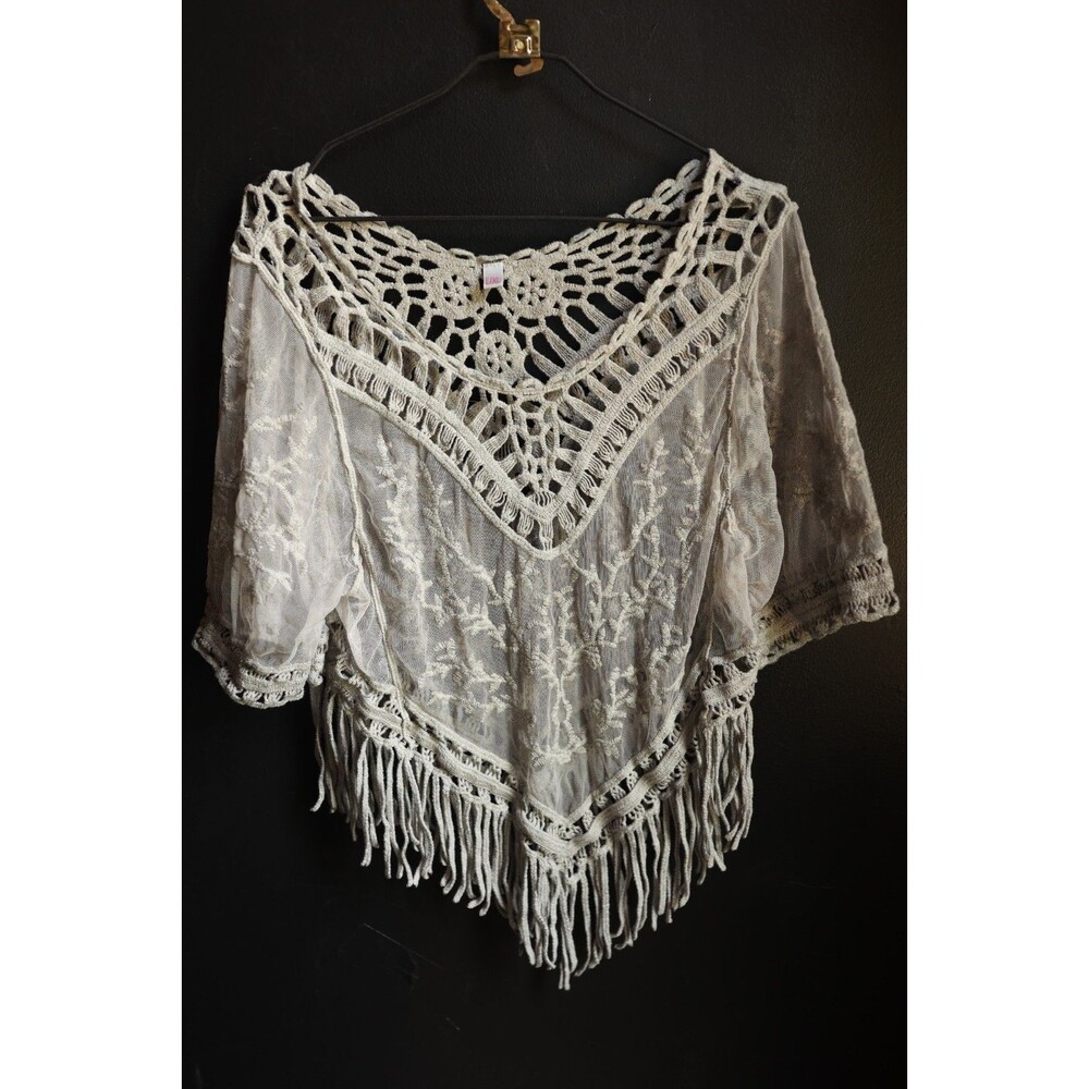 Women's Gray Hippie Fringe Macrame Crochet Top Fairy Whimsigoth Festival Linen